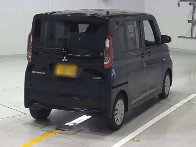 Mitsubishi EK SPACE
