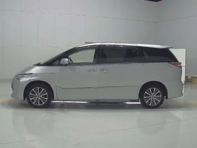 Toyota ESTIMA HYBRID