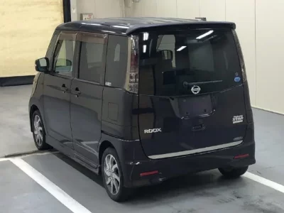 Nissan ROOX