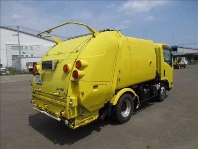 Isuzu ELF