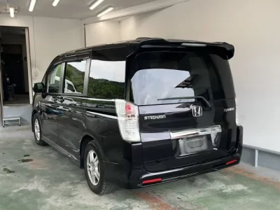 Honda STEP WAGON