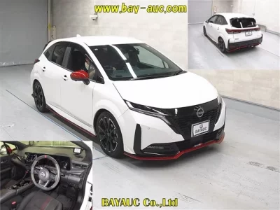Nissan AURA