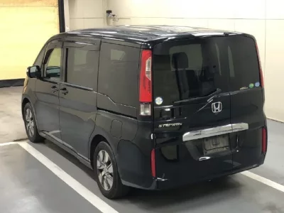 Honda STEP WAGON