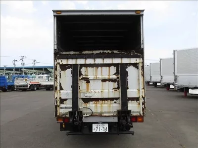 Mitsubishi CANTER