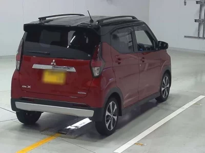 Mitsubishi EK X