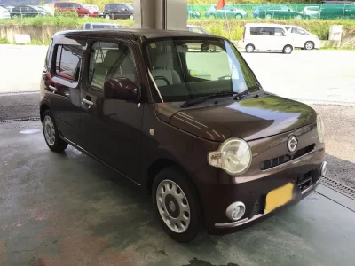 Daihatsu MIRA