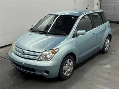 Toyota IST