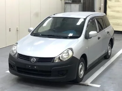Nissan AD