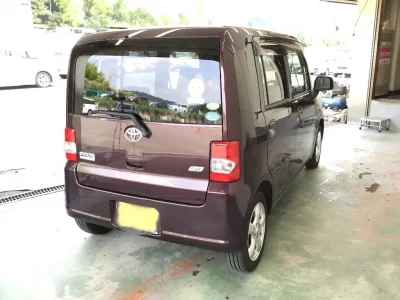 Toyota PIXIS SPACE