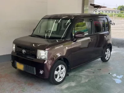 Toyota PIXIS SPACE