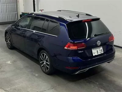 Volkswagen GOLF VARIANT