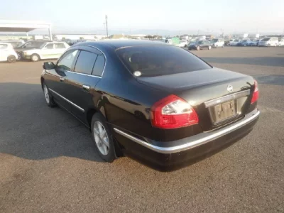 Nissan CIMA