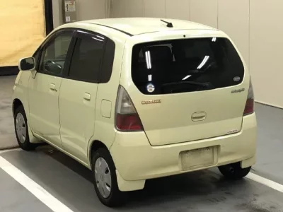 Suzuki MRWAGON