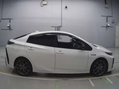 Toyota PRIUS PHV