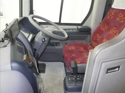 Isuzu BUS