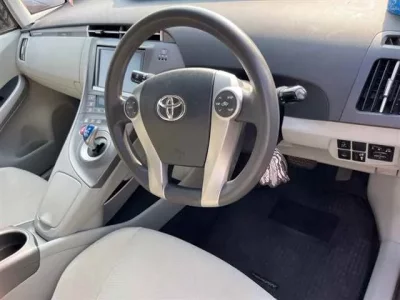 Toyota PRIUS PHV