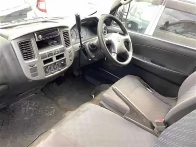 Nissan CARAVAN VAN