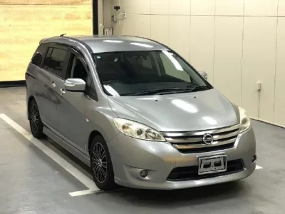 Nissan LAFESTA