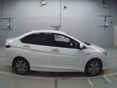 Honda GRACE