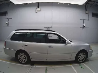 Toyota CROWN ESTATE