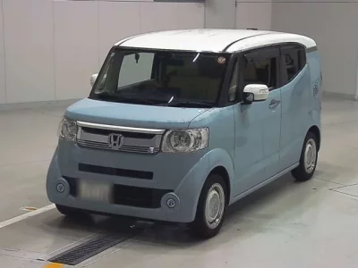 Honda N BOX SLASH