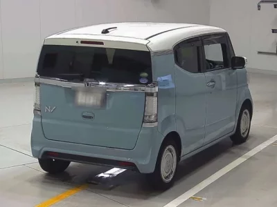 Honda N BOX SLASH