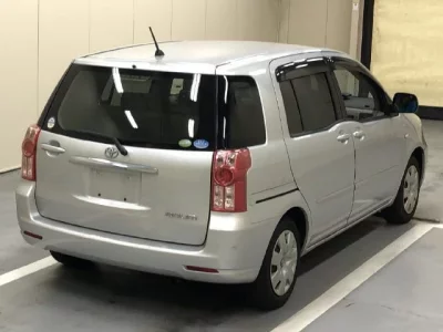 Toyota RAUM