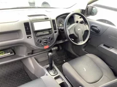 Nissan AD