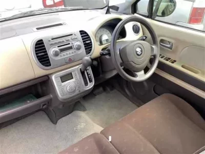 Suzuki MRWAGON