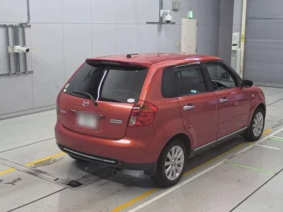 Mazda VERISA