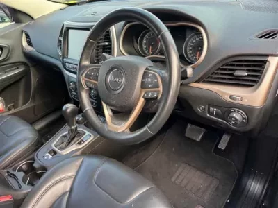 Chrysler JEEP CHEROKEE