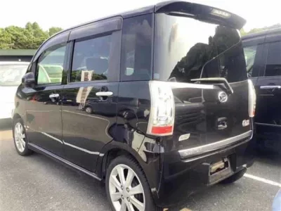 Daihatsu TANTO EXE