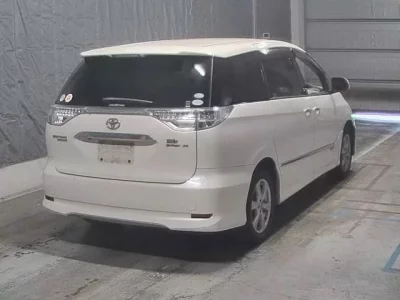 Toyota ESTIMA HYBRID