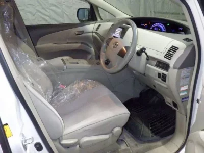 Toyota ESTIMA HYBRID