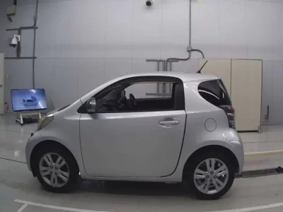 Toyota IQ