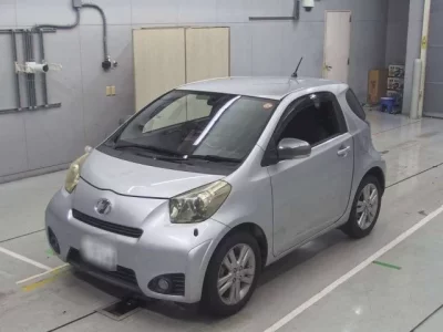 Toyota IQ
