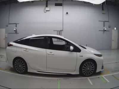 Toyota PRIUS PHV