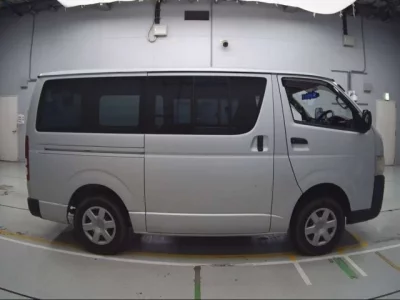 Toyota REGIUS ACE VAN