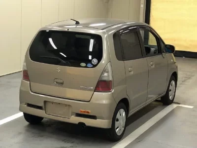 Suzuki MRWAGON