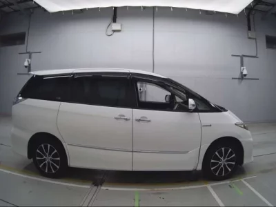 Toyota ESTIMA HYBRID