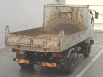 Mitsubishi FUSO FIGHTER