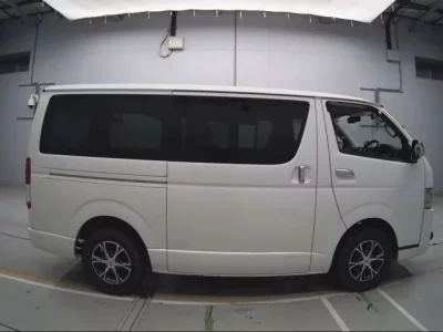Toyota REGIUS ACE VAN