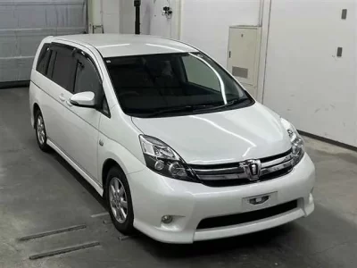 Toyota ISIS