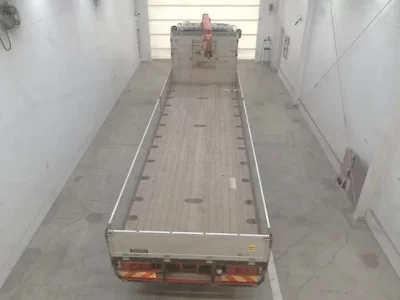 Isuzu TRUCK