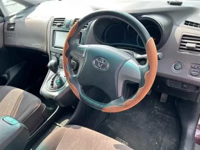 Toyota MARK X ZIO