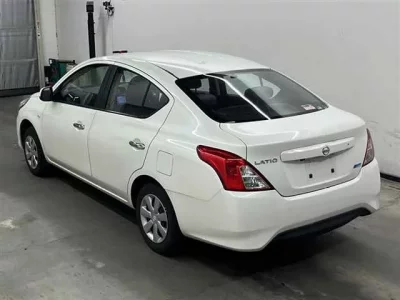 Nissan TIIDA LATIO