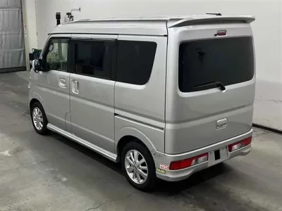 Nissan CLIPPER RIO