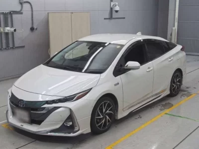 Toyota PRIUS PHV