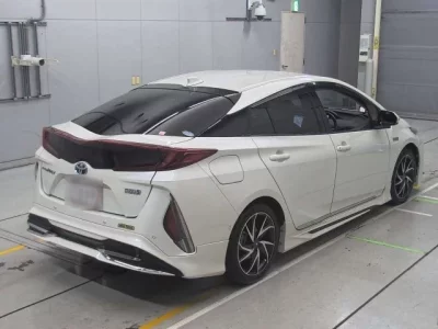 Toyota PRIUS PHV