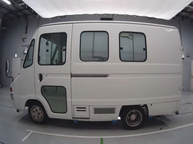 Toyota QUICKDELIVERY VAN